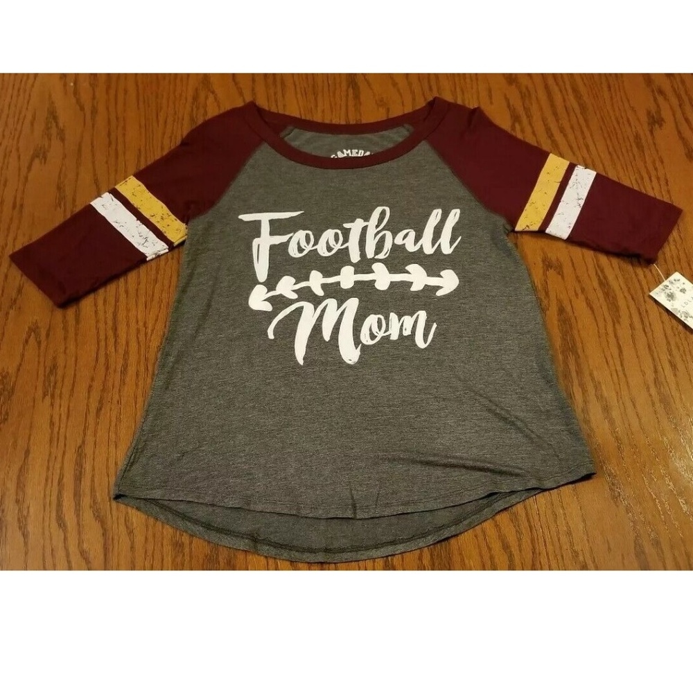Womens Maroon Gold FOOTBALL MOM 3/4 Sleeve Top T-Shirt Size Small Med NWT